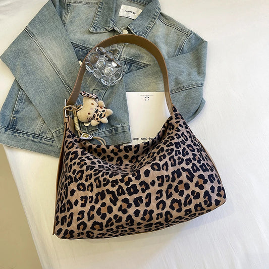 15L Fashion leopard Inclined shoulder bag higher quality PU soft crossbody tote bag for Shopping and Daily Use