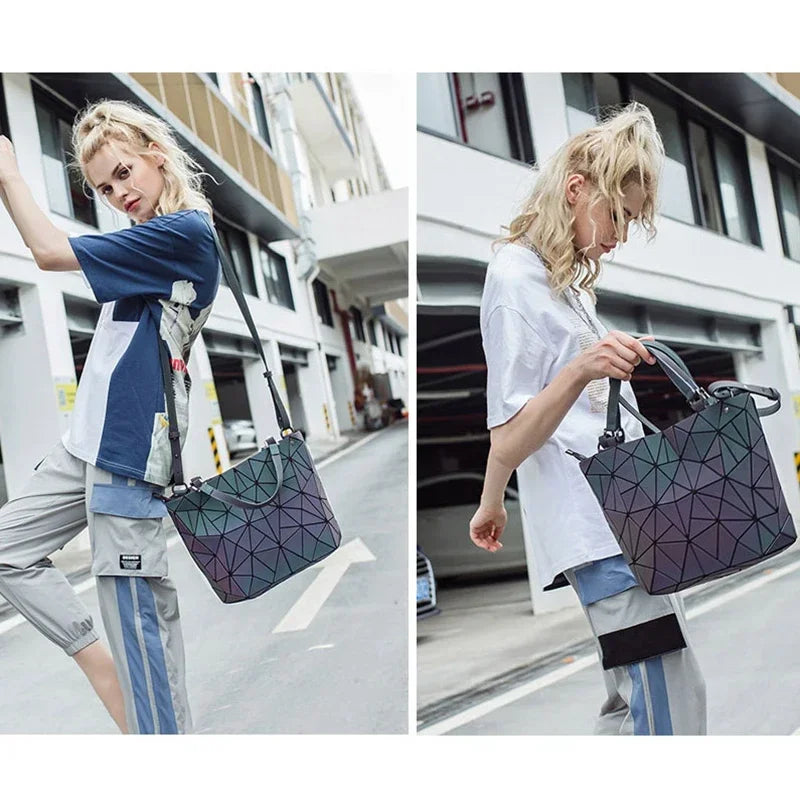 Luminous big bag Holographic reflective geometric bags for women 2024 Quilted Shoulder Bags female Handbags bolsa feminina