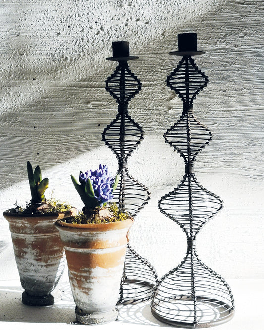 casa-verde-wire-candlestick-dakar-antique-rust-30cm