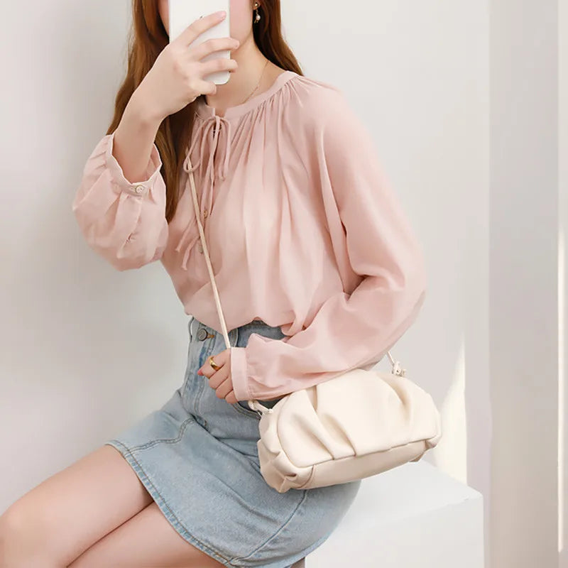 fashionable and high-end, niche design pleated underarm bag for women's Summer 2025 new leather crossbody cloud bag