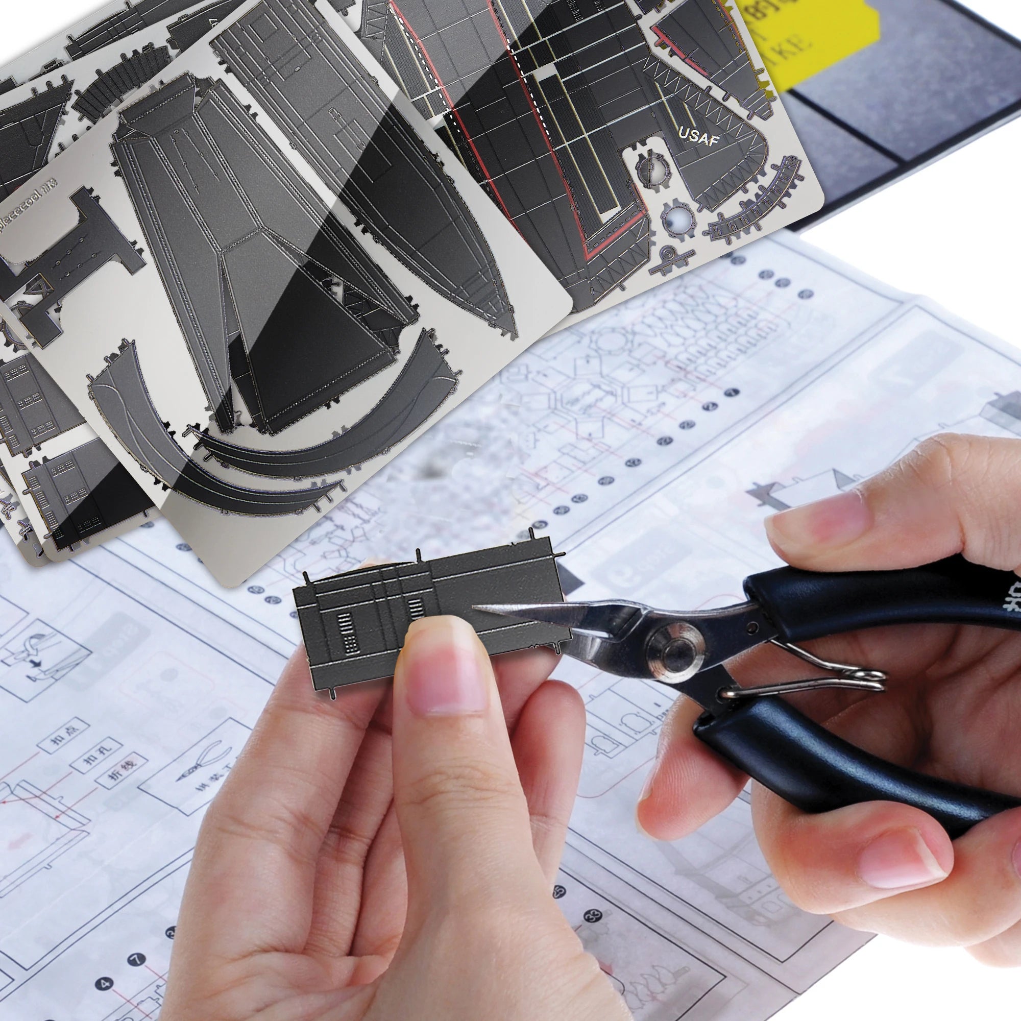 Piececool 3D Metal Puzzles Blackbird Reconnaissance Aircraft Assembly Model Kits Jigsaw DIY Toys for Adult