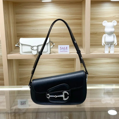 2024 Summer New Nichedesign High-end Fashionable Versatile Single Shoulder Underarm Commuting Crossbody Saddle Bag