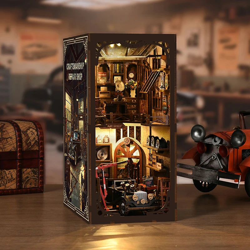 'Master Mechanic' Workshop DIY Kit - Detailed Miniature Model with Mechanical Elements, Handmade Collectible for Display