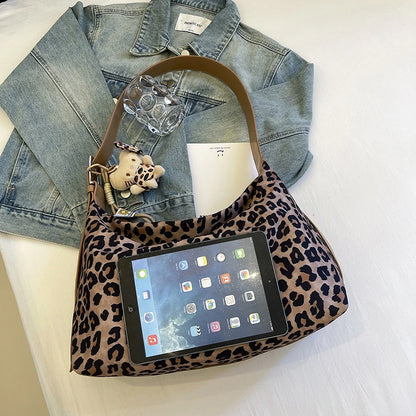 15L Fashion leopard Inclined shoulder bag higher quality PU soft crossbody tote bag for Shopping and Daily Use