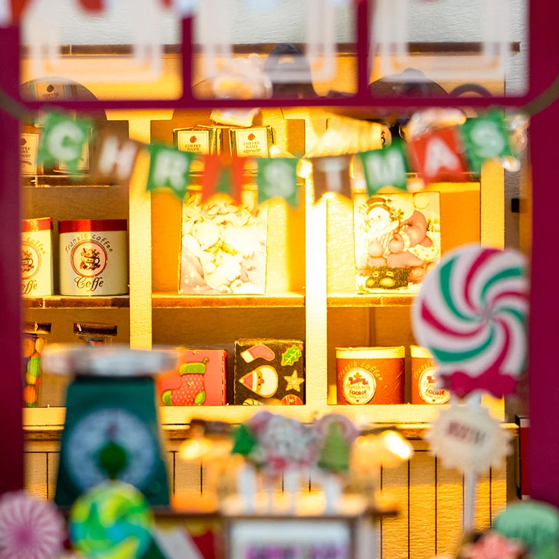 Christmas Candy House DIY Wooden Cottage Kit - 3D Puzzle Miniature Model, Creative Home Decor, Holiday Gift