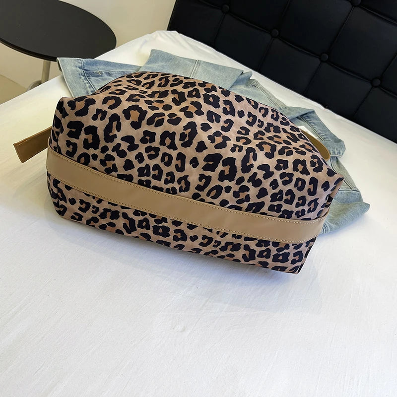 15L Fashion leopard Inclined shoulder bag higher quality PU soft crossbody tote bag for Shopping and Daily Use