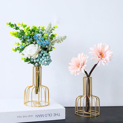 Black Wrought Iron Hydroponic Glass Flower Decoration - no Fake Flowers - Black